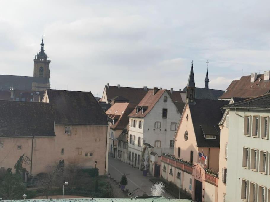 Logement Colmar Centre Avec Parking Eksteriør billede
